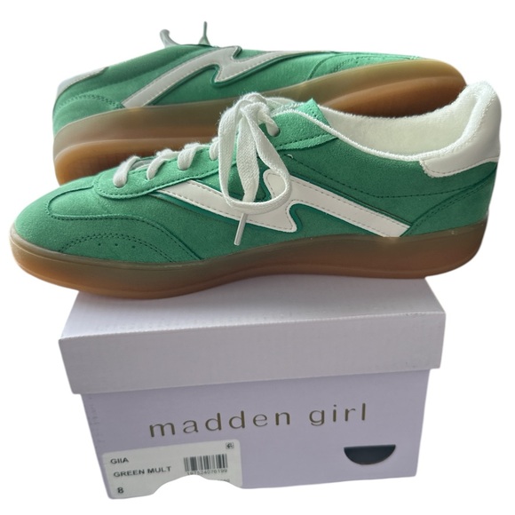 Madden Girl Shoes - Madden Girl Green Sneakers Size 8 NWT’s